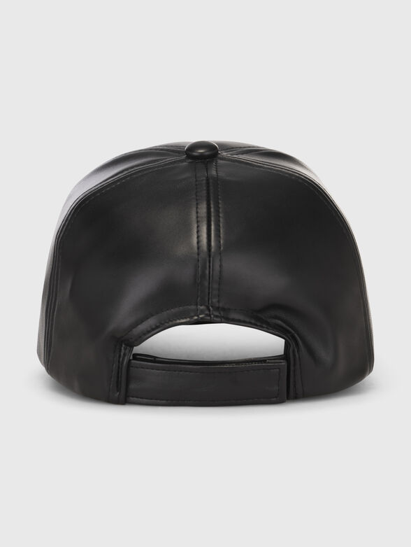 Hat with visor made of eco leather - 2