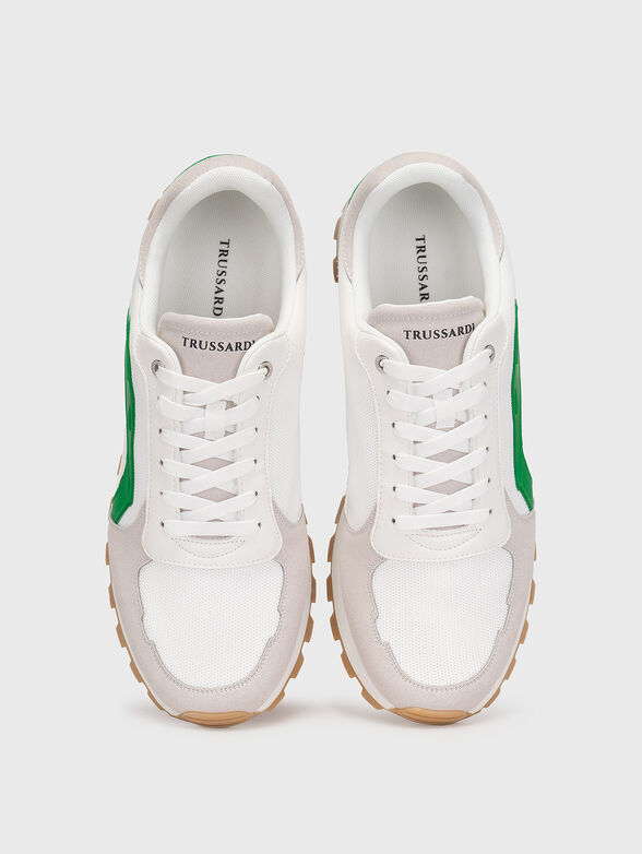 Sports shoes with contrasting appliqué - 6