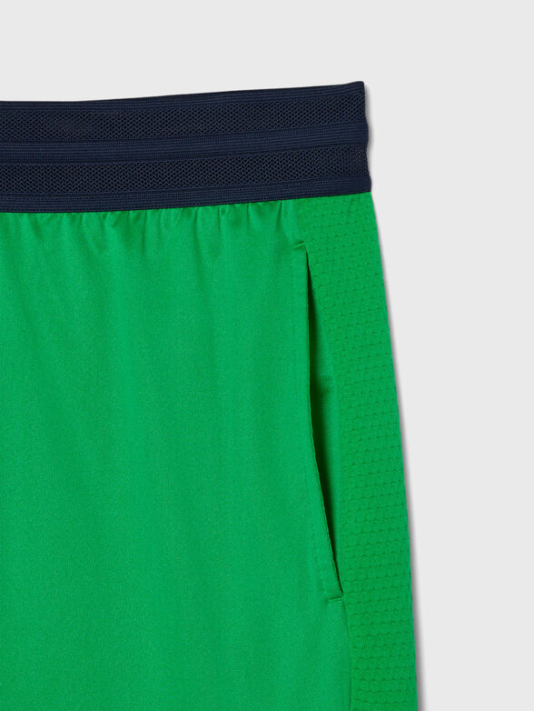 Sports shorts with logo embroidery - 3