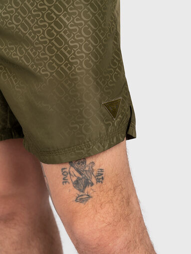 Beach shorts with monogram logo print - 3