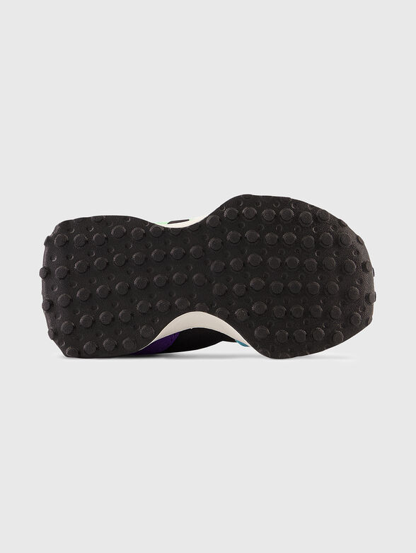 Sports shoes with multicolored inserts - 5