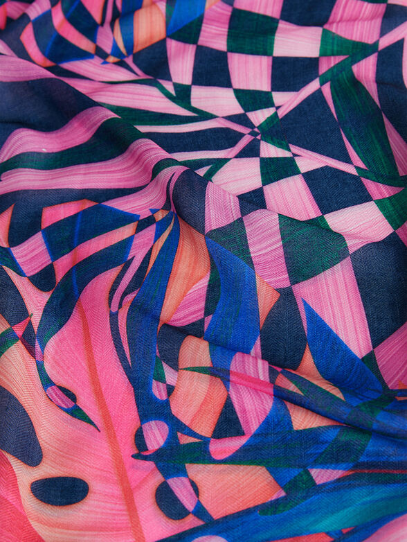 Long scarf with floral print  - 5