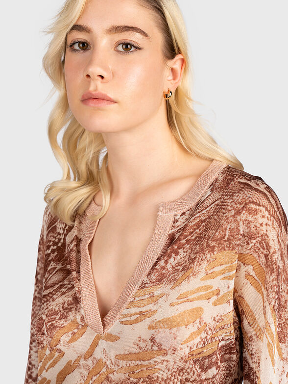 V-neck blouse with snake print - 6