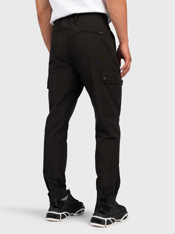 Pantaloni negri cargo - 2