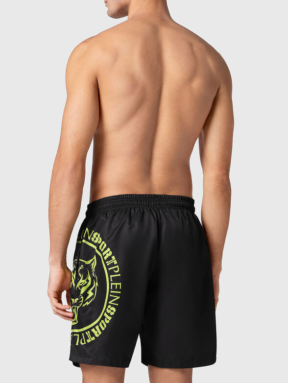 Black beach shorts with logo accent - 2