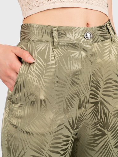 HOLLY trousers with a viscose blend - 3