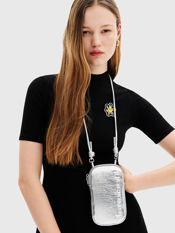 Black phone pouch with logo detail - 2