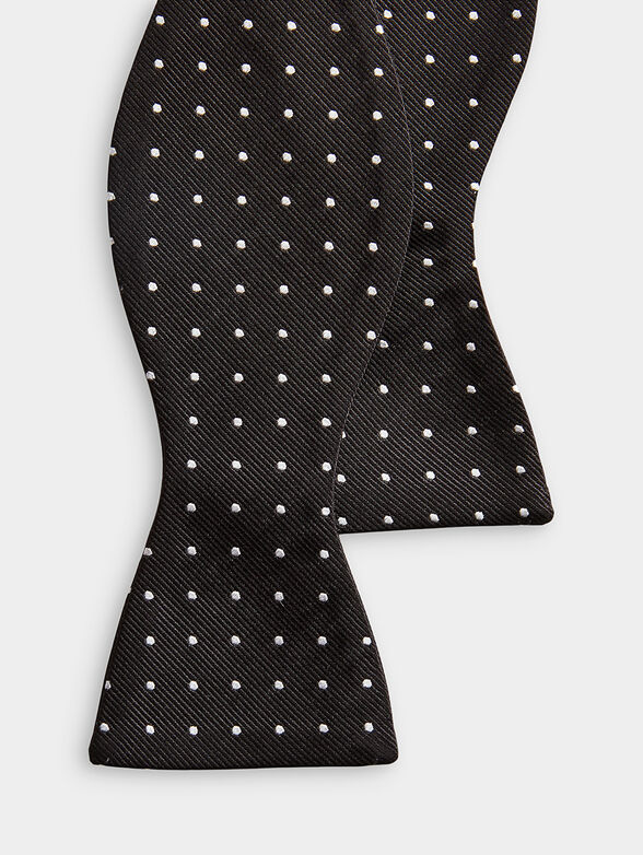 Black bow tie with dotted pattern - 2