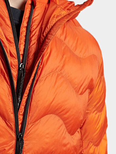 Hooded jacket with quilted effect - 4