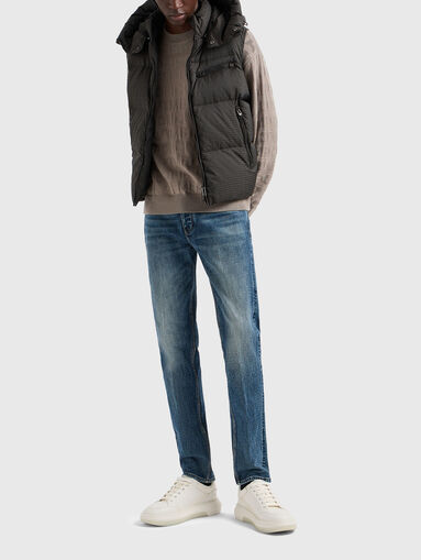 Blue jeans with crease  - 5