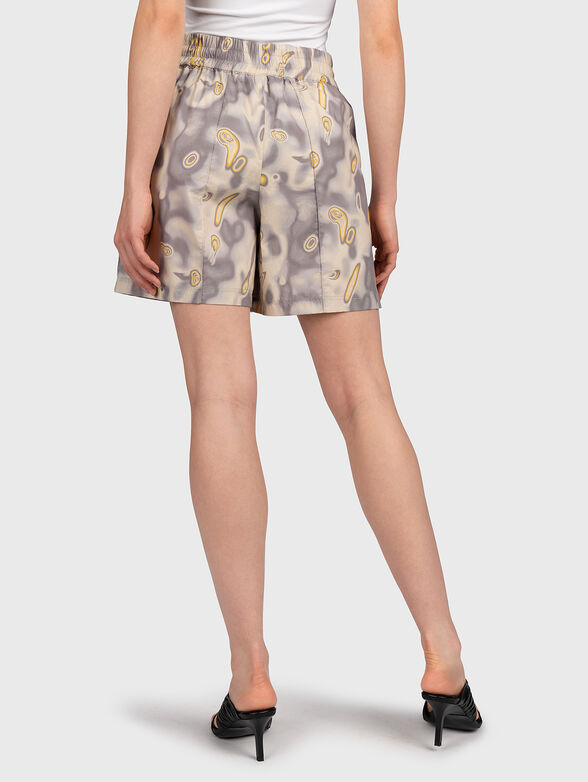 Cotton shorts with multicolour print - 2