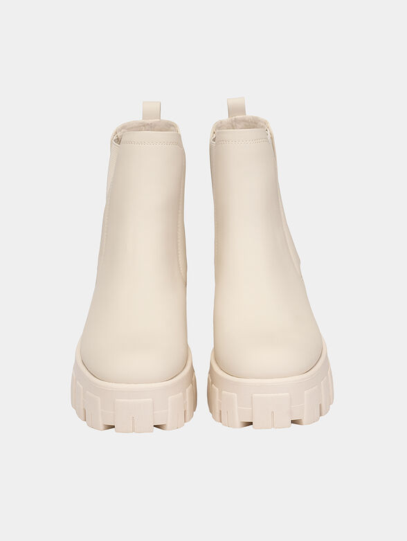 VAEDA platform ankle boots - 6