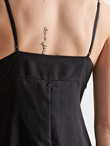 Black top CAMI - 4