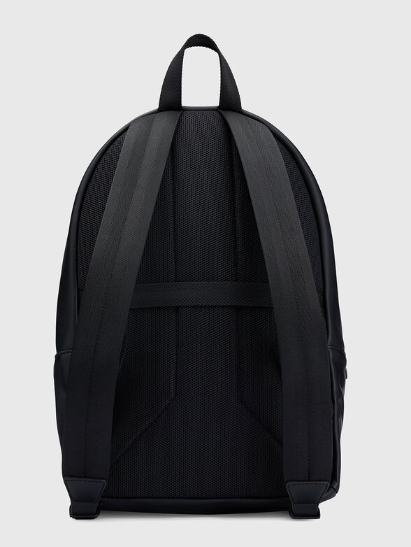 Backpack with contrasting stripes - 3