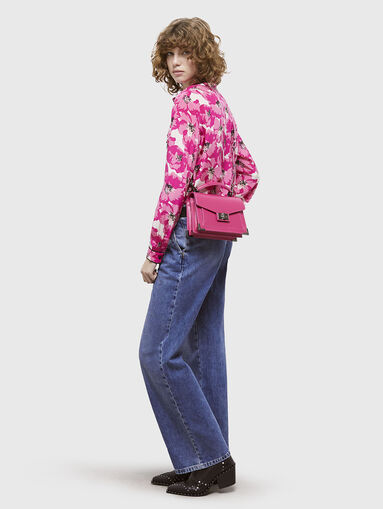Shirt with accent floral print - 4