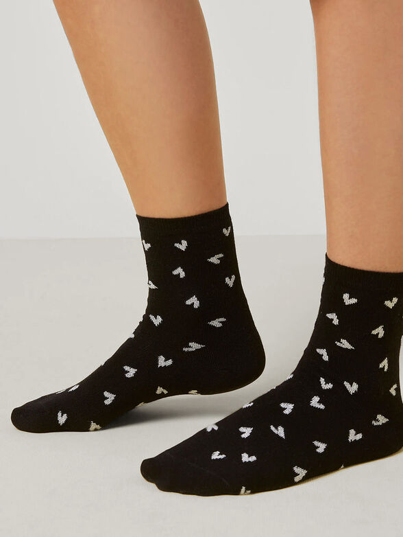 EASY LIVING black socks with heart print - 2