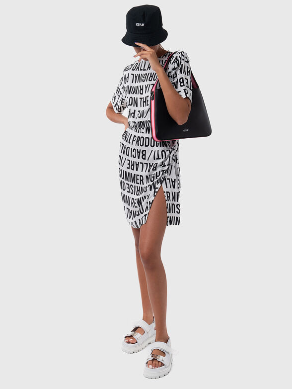 Mini dress with accent print - 4