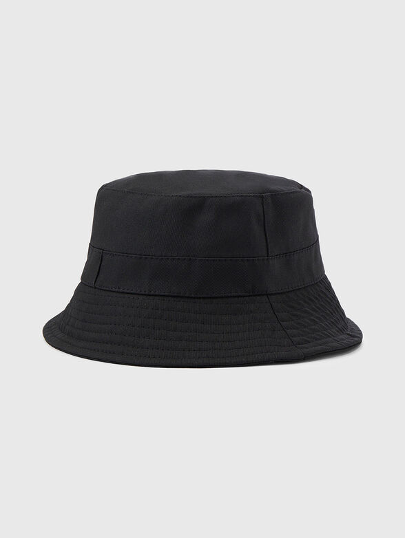 Black bucket hat with contrasting logo - 2