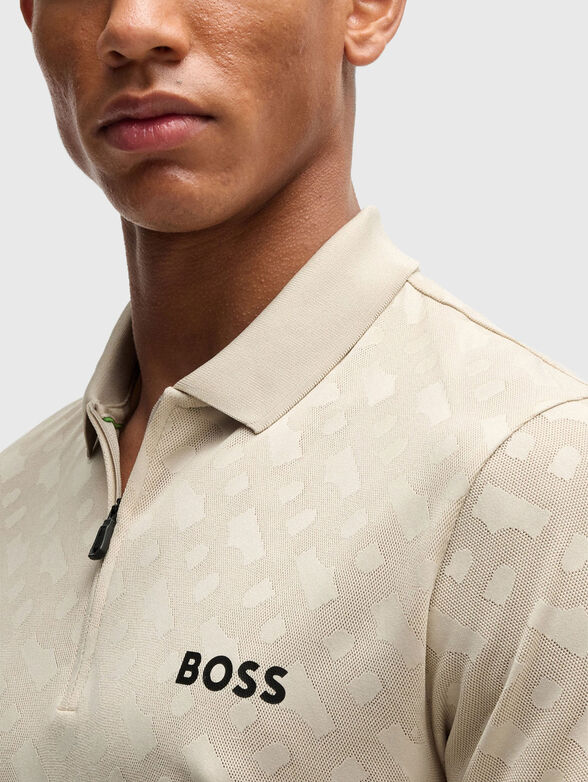 Polo shirt with zip and short sleeves - 4