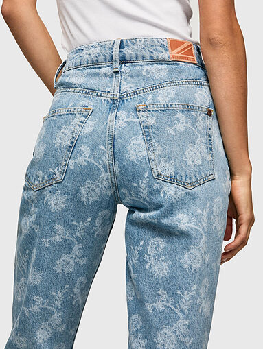 VIOLET blue jeans with floral motifs - 3