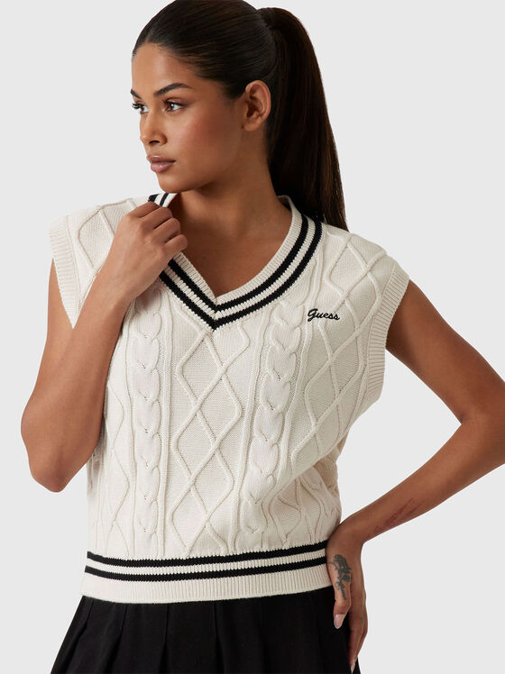 Cable knit V-neck sweater - 1