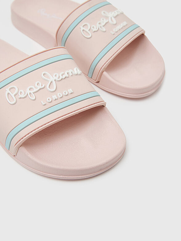 Pink beach slippers with logo - 2