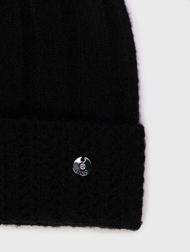 Knitted set hat and scarf - 5
