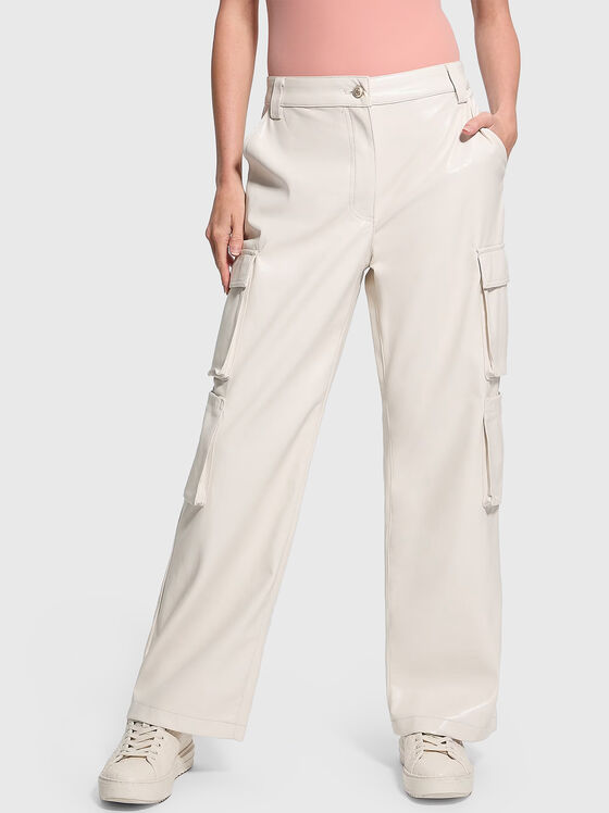 Pantaloni cargo KORI din piele ecologică - 1