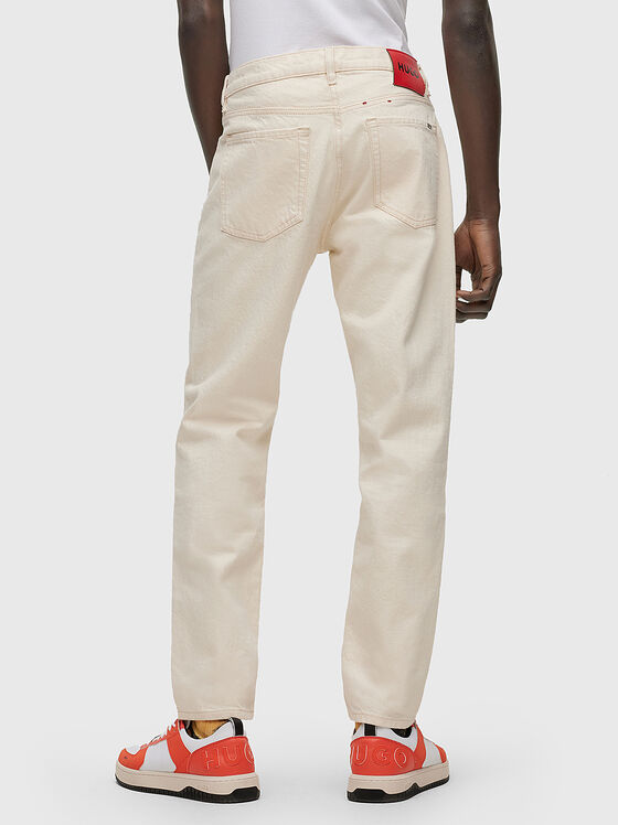 Jeans with contrasting logo accent - 2