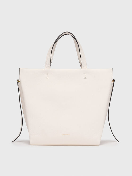 Leather bag with grainy texture - 1
