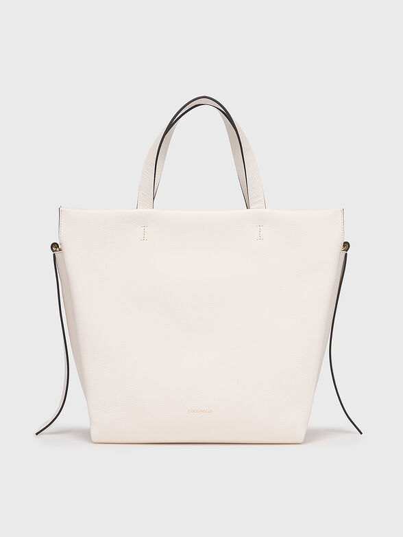 Leather bag with grainy texture - 1