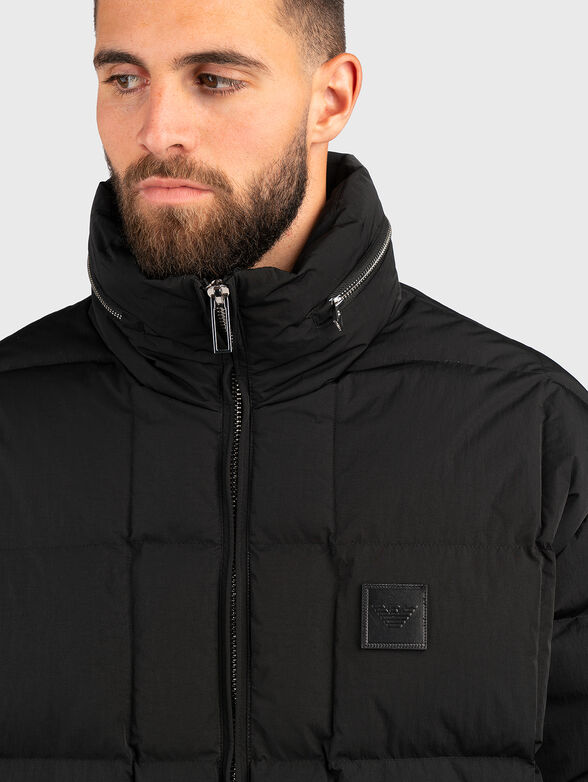 Padded jacket with logo patch - 5