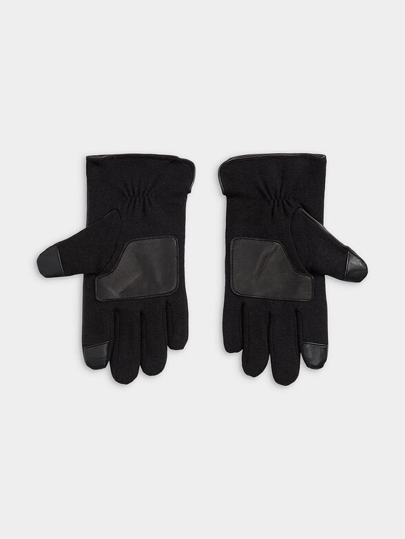 Black gloves with logo accent - 2