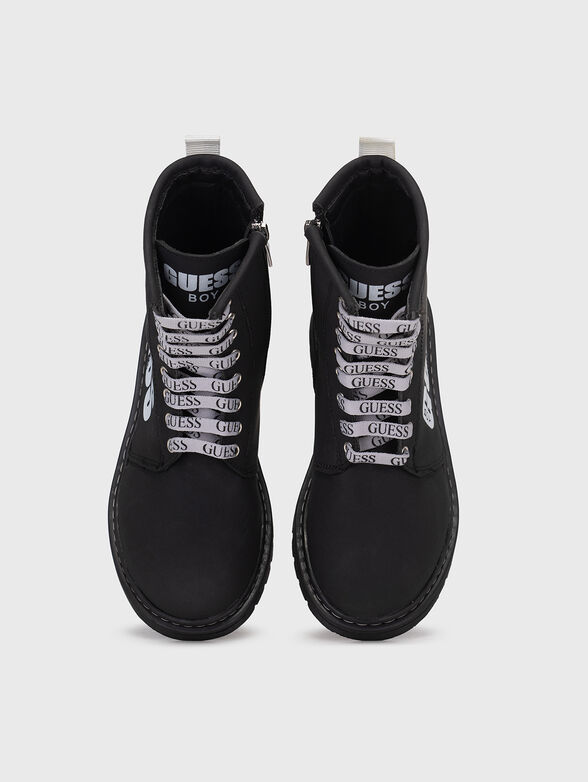 JULIAN ankle boots with contrasting logo - 6