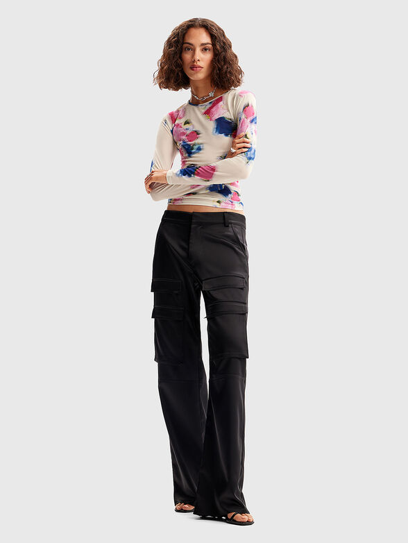 Blouse with floral details  - 2