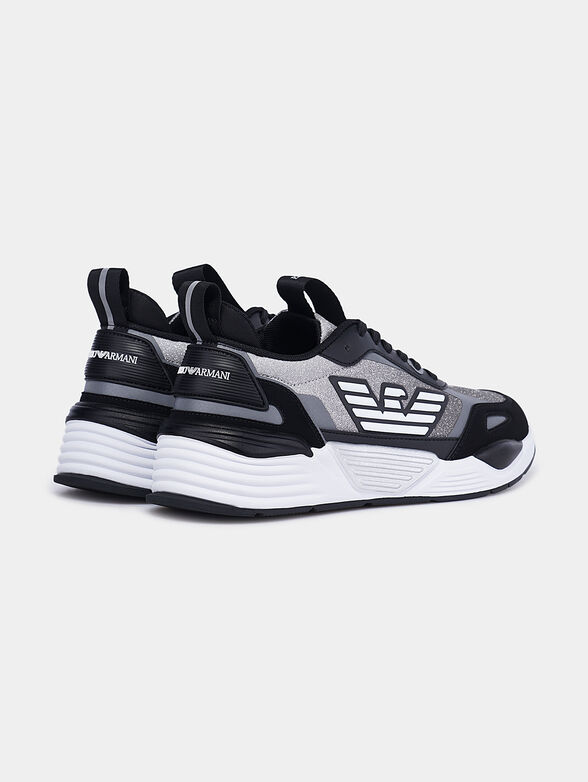 Sneakers with sparkling patches - 2