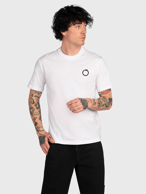 Black T-shirt with contrasting element - 1