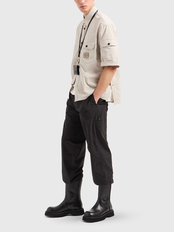 Short sleeved shirt with logo patch - 2