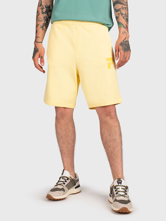 BAIERN shorts in yellow - 1