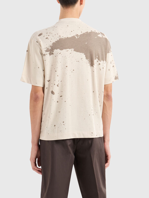 T-shirt with oval neckline - 3