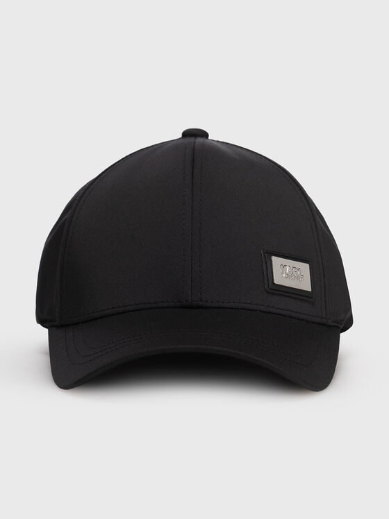 Black cap with visor - 1