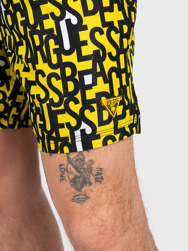 Multicolor beach shorts with logo inscriptions - 3