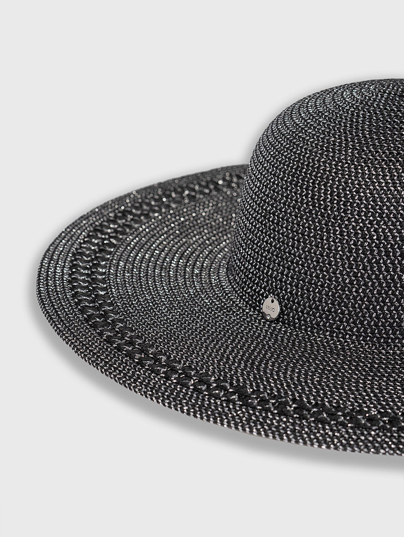 Black brimmed hat - 3