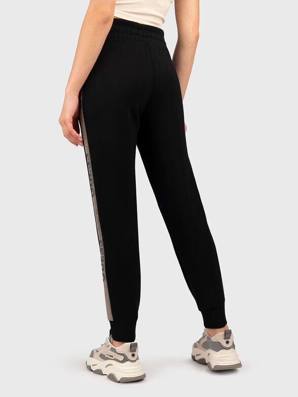 VICTOIRE SCUBA sweatpants in beige - 2