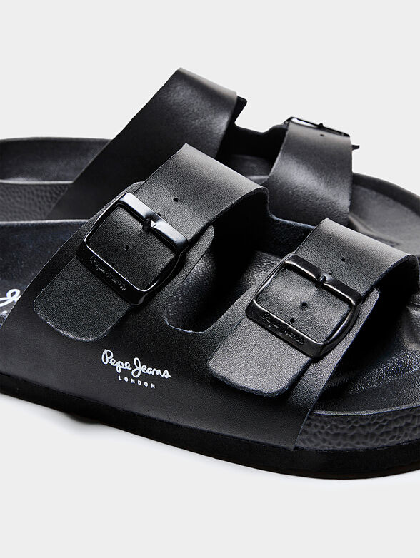 Black sliders with logo print - 2