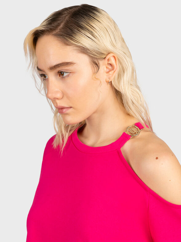 Off-shoulder sweatshirt with logo detail - 4