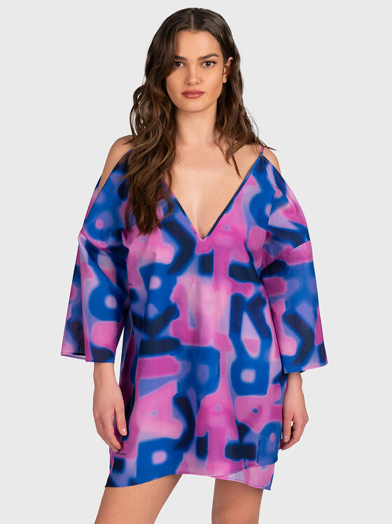 Beach dress with V-neck - 1