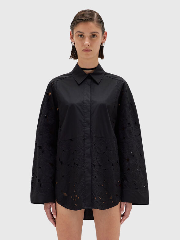 Oversized shirt with floral embroidery - 1