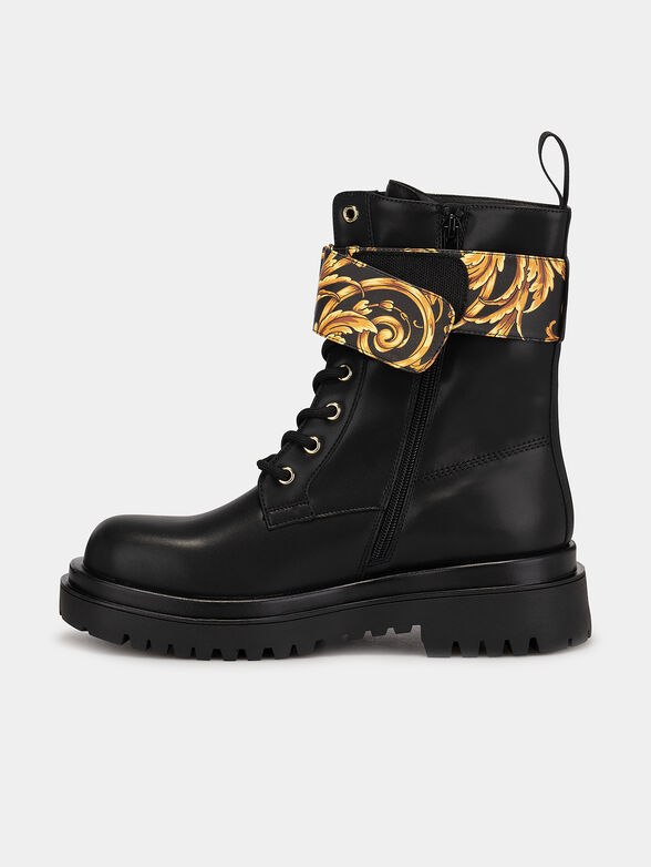 FONDO DREW ankle boots with accent baroque print - 4