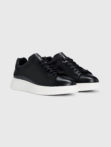 Leather sports shoes in black - 3